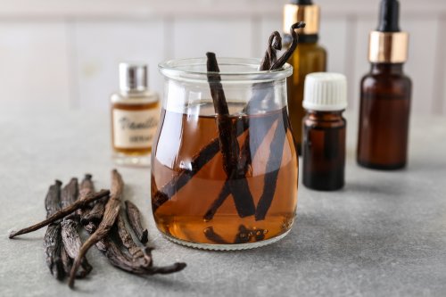 Vanilla Perfume: Formulation to How Make it